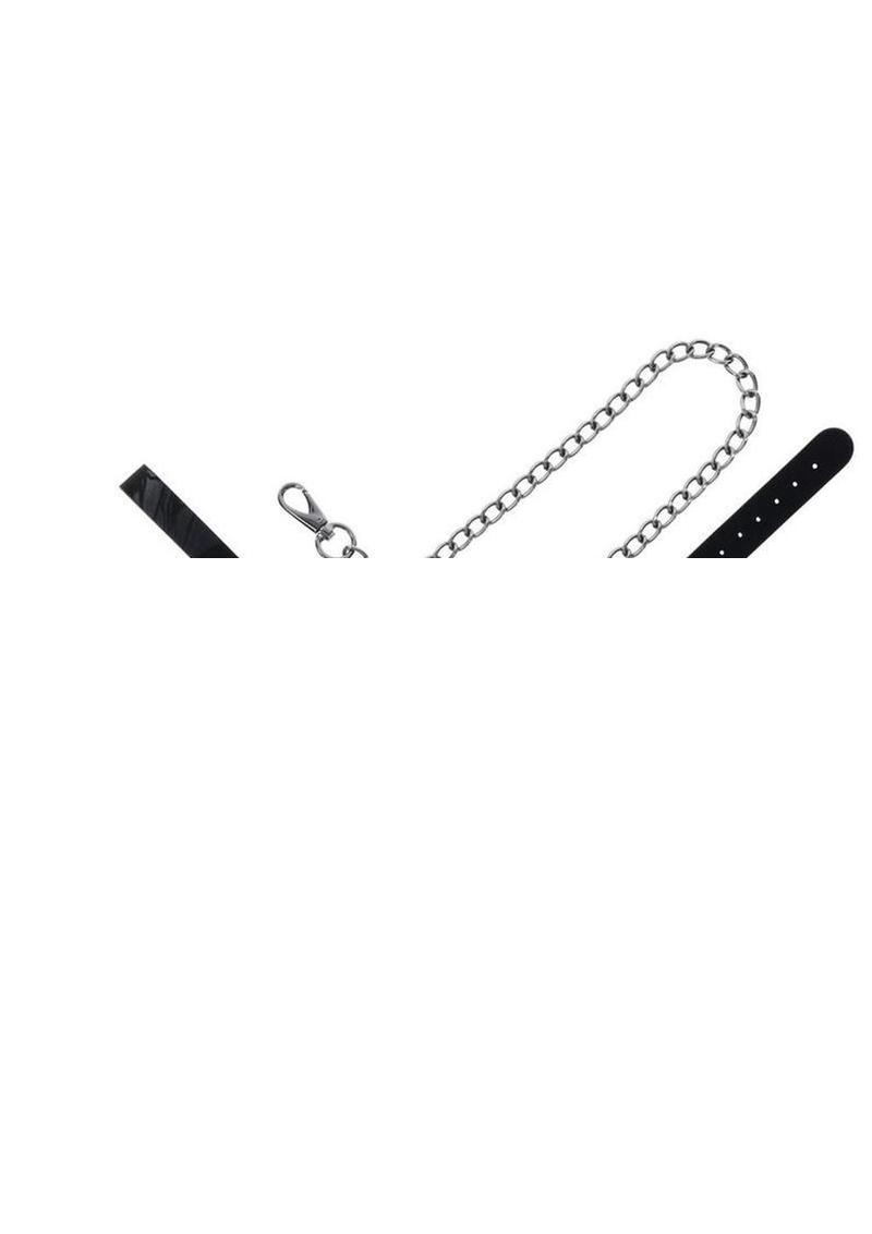 Velvet Noir Collar and Leash